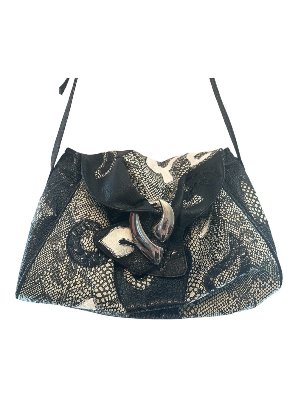 Vintage 90’s/Y2K Faux Leather Black and Cream Snake-Print Shoulder Bag - Picture 2 of 8